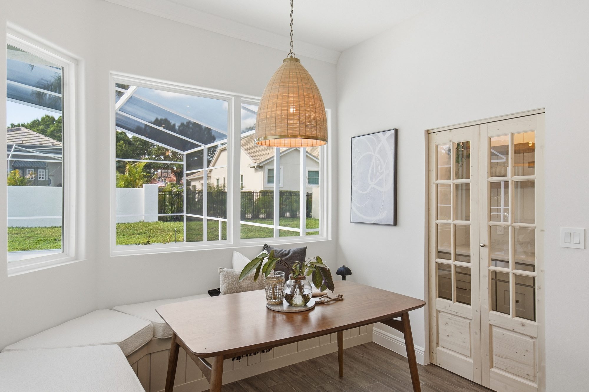 Breakfast nook